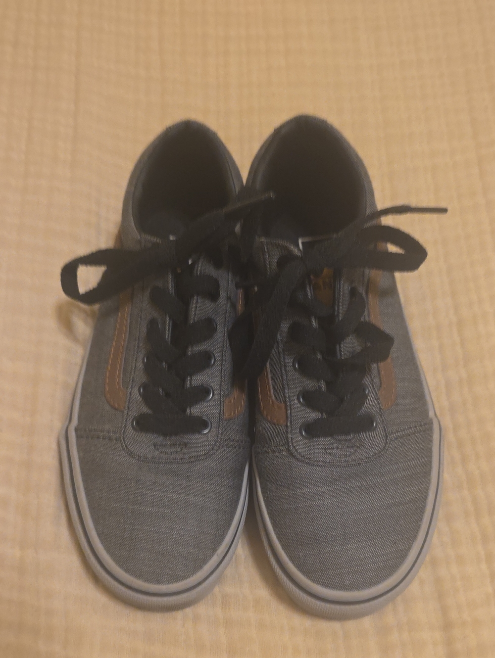 Vans Kids Shoes Size 2